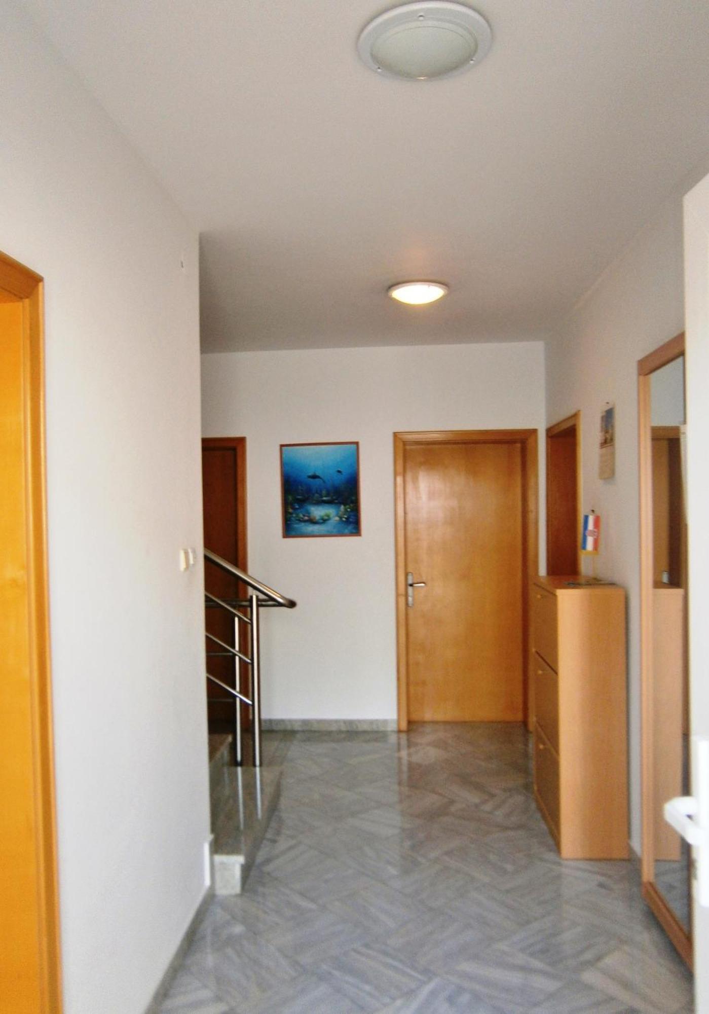 Sun House Apartments Бол Экстерьер фото